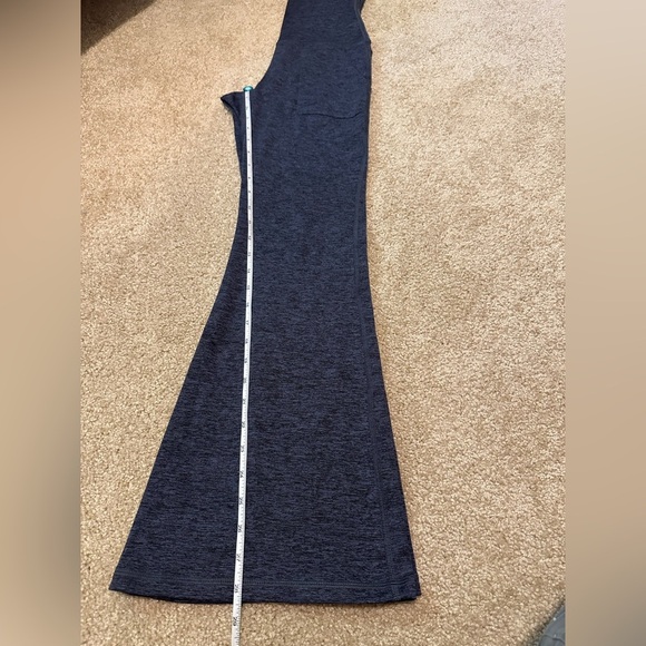 OFFLINE By Aerie The Hugger High Waisted Foldover Flare Legging Size S - Picture 7 of 10